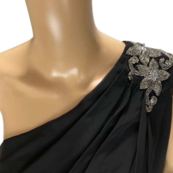 Bellissima Embroidered One Shoulder Cocktail Dress - Picture 4 of 10